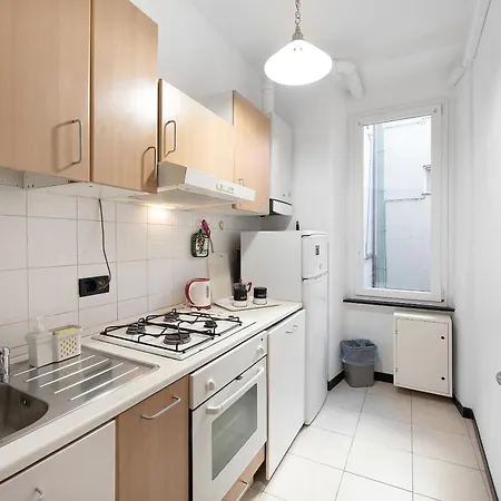 - A Due Passi Dall'acquario Apartment